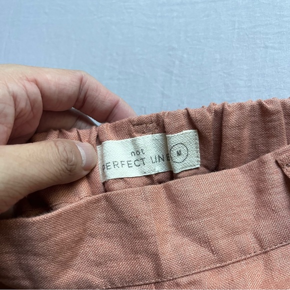 NOTPERFECTLINEN peach salmon pink linen elastic waist pleated high rise shorts - Picture 4 of 6
